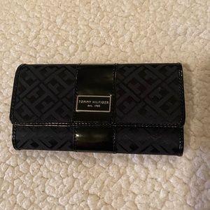Tommy Hilfiger Wallet